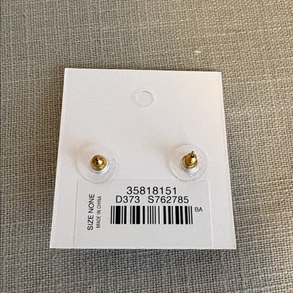 LOFT Dark Stone Stud Earrings Emerald Cut Gold Tone and Smokey Gray New - Picture 3 of 4